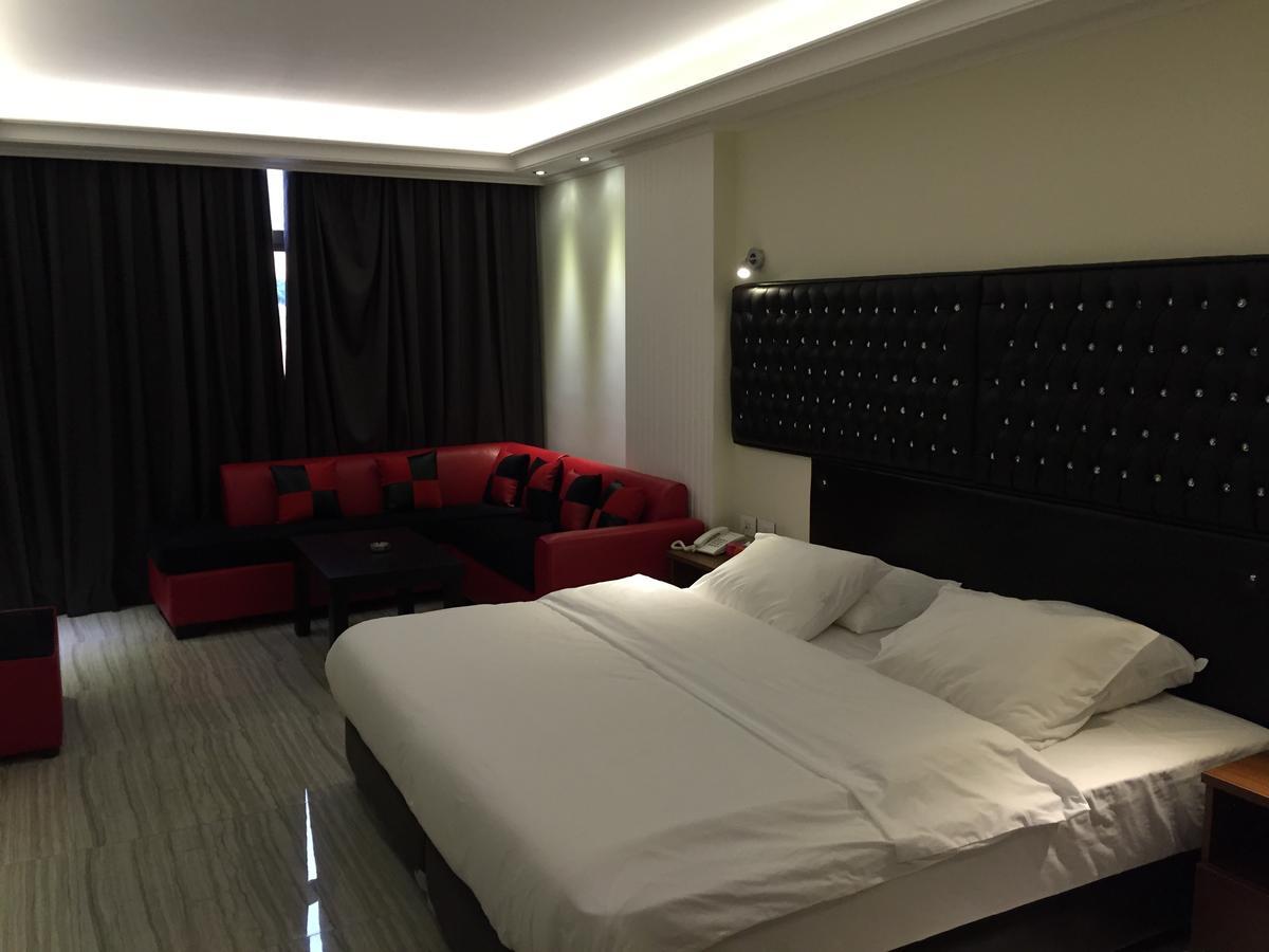 Aphrodite Hotel Tabarja Phòng bức ảnh