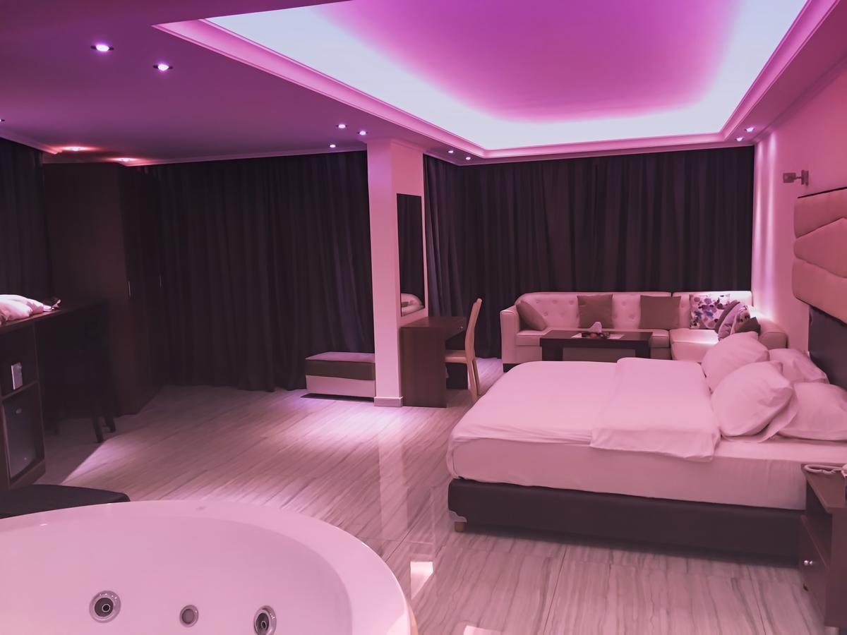Aphrodite Hotel Tabarja Ngoại thất bức ảnh